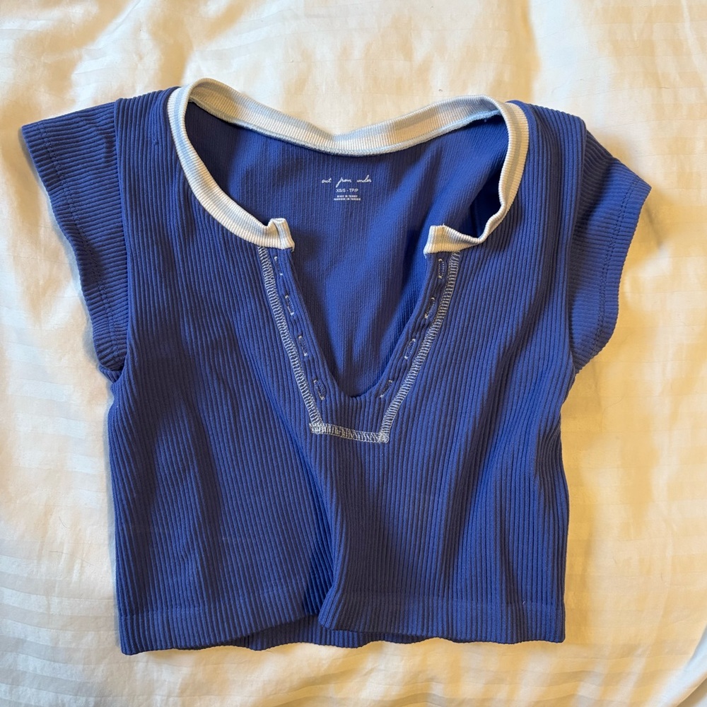 urban outfitters crop top